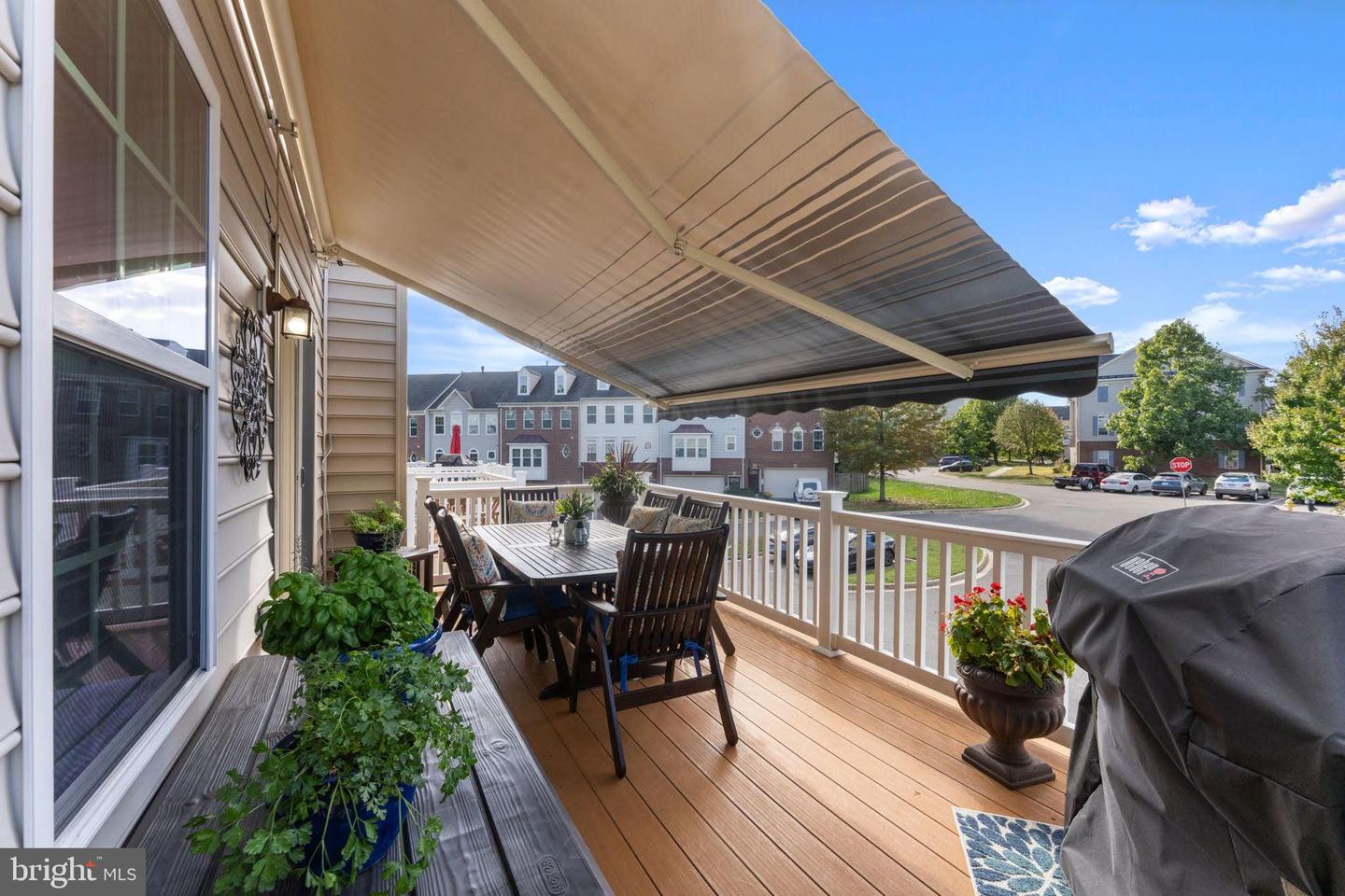 12658 STONE LINED CIR, WOODBRIDGE, Virginia 22192, 3 Bedrooms Bedrooms, ,2 BathroomsBathrooms,Residential,For sale,12658 STONE LINED CIR,VAPW2105754 MLS # VAPW2105754