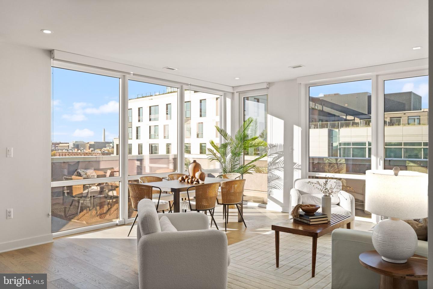 37 L ST SE #1102, WASHINGTON, District Of Columbia 20003, 2 Bedrooms Bedrooms, ,2 BathroomsBathrooms,Residential,For sale,37 L ST SE #1102,DCDC2226502 MLS # DCDC2226502