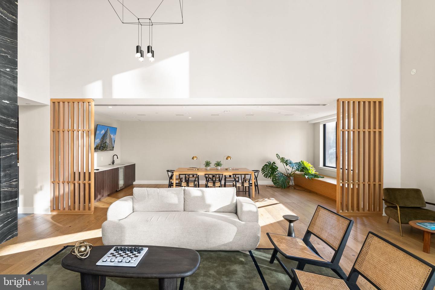 37 L ST SE #1102, WASHINGTON, District Of Columbia 20003, 2 Bedrooms Bedrooms, ,2 BathroomsBathrooms,Residential,For sale,37 L ST SE #1102,DCDC2226502 MLS # DCDC2226502