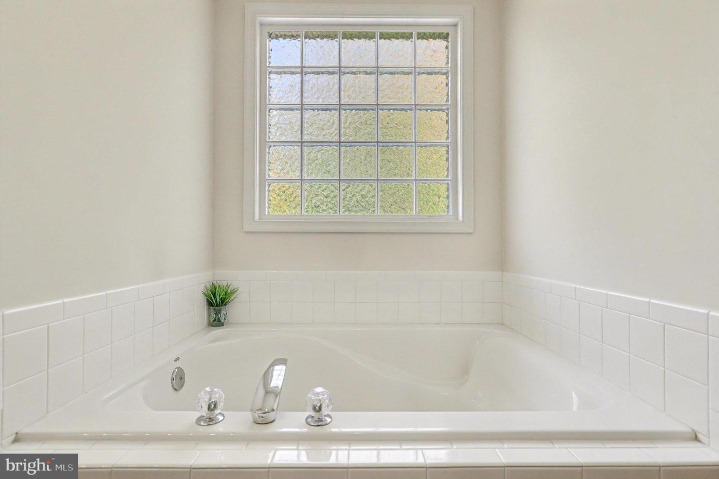 6460 WHEELER DR, KING GEORGE, Virginia 22485, 5 Bedrooms Bedrooms, ,3 BathroomsBathrooms,Residential,For sale,6460 WHEELER DR,VAKG2007146 MLS # VAKG2007146