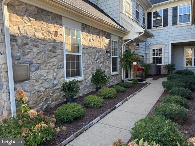 13961 GULLANE DR, WOODBRIDGE, Virginia 22191, 3 Bedrooms Bedrooms, ,3 BathroomsBathrooms,Residential,For sale,13961 GULLANE DR,VAPW2105980 MLS # VAPW2105980