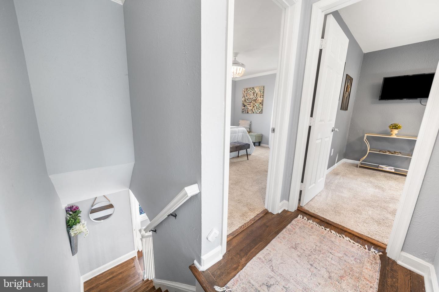 2101 FARRINGTON AVE, ALEXANDRIA, Virginia 22303, 2 Bedrooms Bedrooms, ,2 BathroomsBathrooms,Residential,For sale,2101 FARRINGTON AVE,VAFX2275030 MLS # VAFX2275030