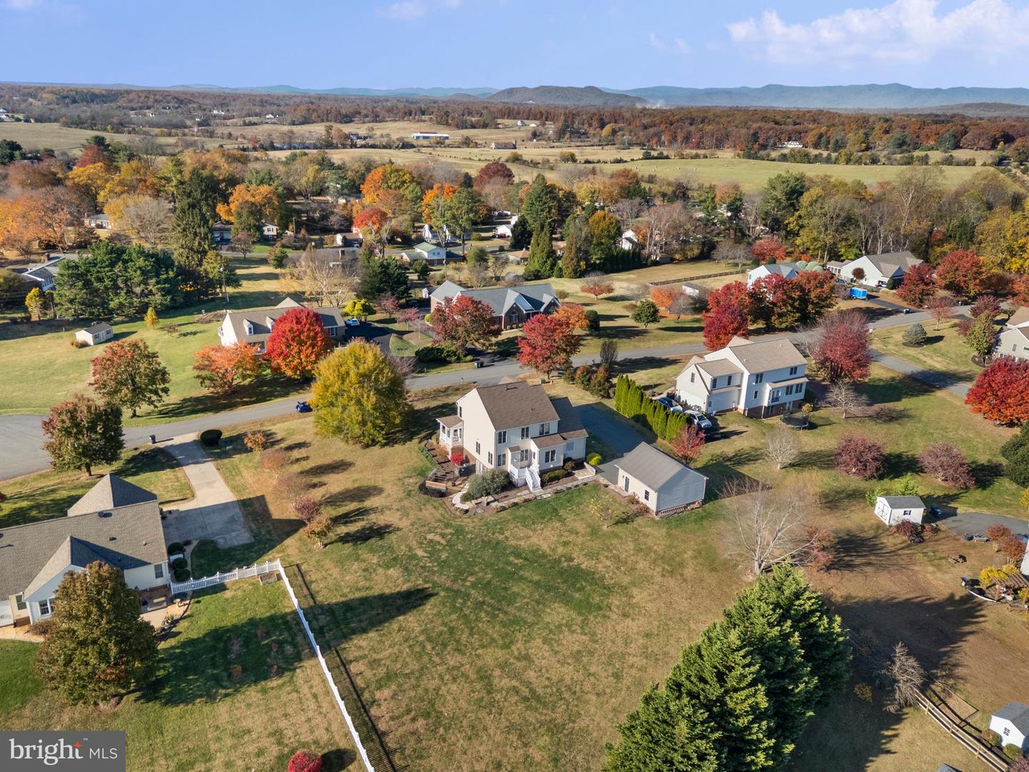19483 MEADOWVALE CT, CULPEPER, Virginia 22701, 4 Bedrooms Bedrooms, ,3 BathroomsBathrooms,Residential,For sale,19483 MEADOWVALE CT,VACU2011834 MLS # VACU2011834 19483 MEADOWVALE CT, CULPEPER, Virginia 22701, 4 Bedrooms Bedrooms, ,3 BathroomsBathrooms,Residential,For sale,19483 MEADOWVALE CT,VACU2011834 MLS # VACU2011834
