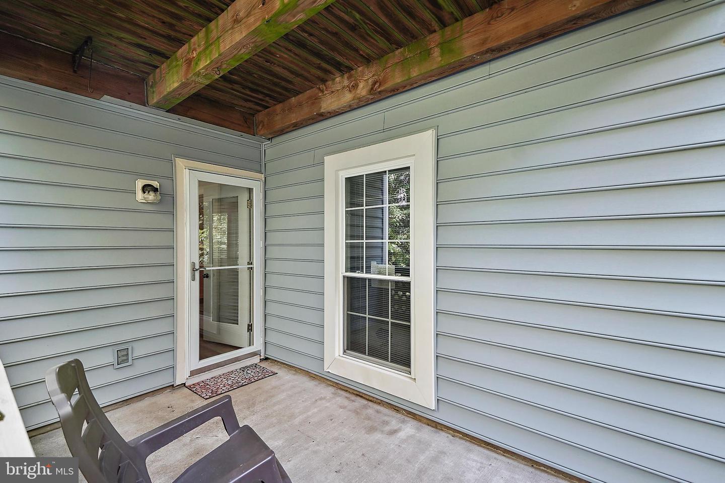 7772 WILLOW POINT DR #7772, FALLS CHURCH, Virginia 22042, 2 Bedrooms Bedrooms, 10 Rooms Rooms,2 BathroomsBathrooms,Residential,For sale,7772 WILLOW POINT DR #7772,VAFX2275298 MLS # VAFX2275298