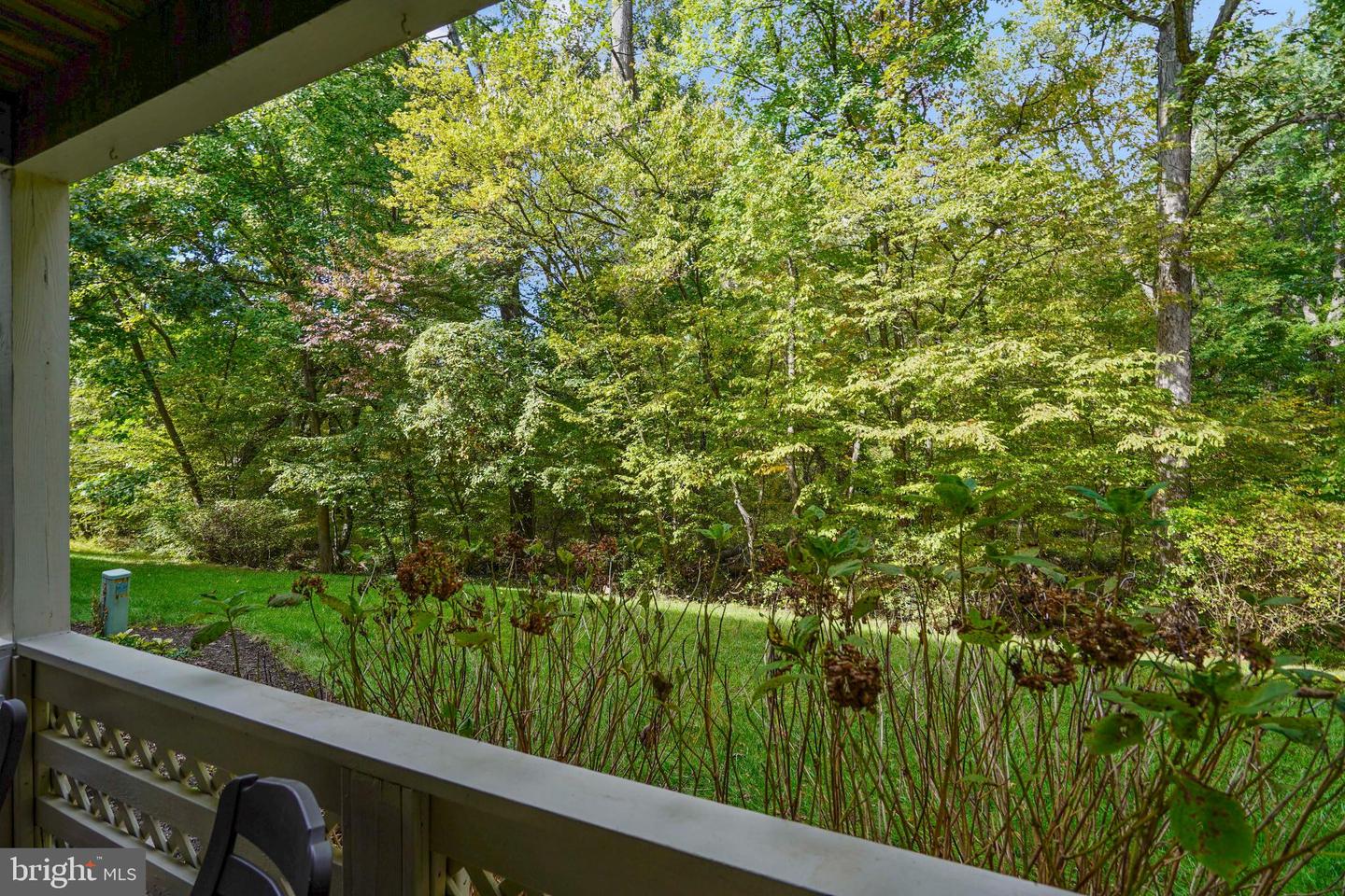 7772 WILLOW POINT DR #7772, FALLS CHURCH, Virginia 22042, 2 Bedrooms Bedrooms, 10 Rooms Rooms,2 BathroomsBathrooms,Residential,For sale,7772 WILLOW POINT DR #7772,VAFX2275298 MLS # VAFX2275298