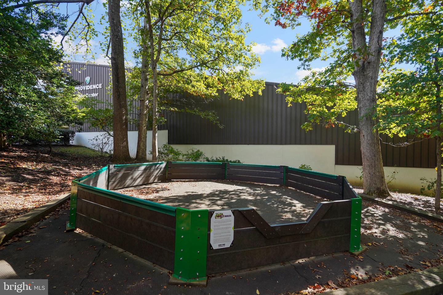 7772 WILLOW POINT DR #7772, FALLS CHURCH, Virginia 22042, 2 Bedrooms Bedrooms, 10 Rooms Rooms,2 BathroomsBathrooms,Residential,For sale,7772 WILLOW POINT DR #7772,VAFX2275298 MLS # VAFX2275298