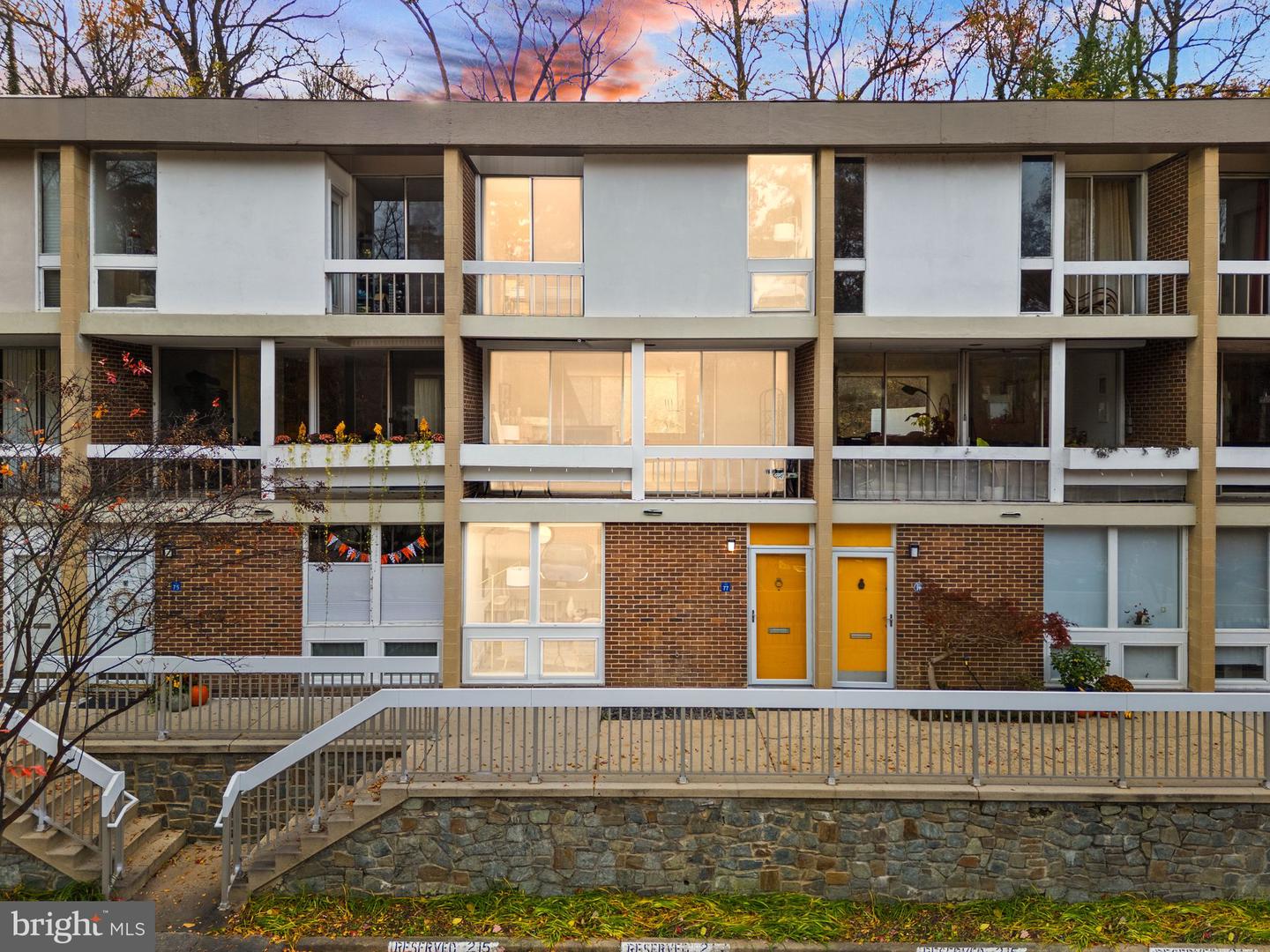 11577 MAPLE RIDGE RD, RESTON, Virginia 20190, 3 Bedrooms Bedrooms, ,2 BathroomsBathrooms,Residential,For sale,11577 MAPLE RIDGE RD,VAFX2275676 MLS # VAFX2275676 11577 MAPLE RIDGE RD, RESTON, Virginia 20190, 3 Bedrooms Bedrooms, ,2 BathroomsBathrooms,Residential,For sale,11577 MAPLE RIDGE RD,VAFX2275676 MLS # VAFX2275676