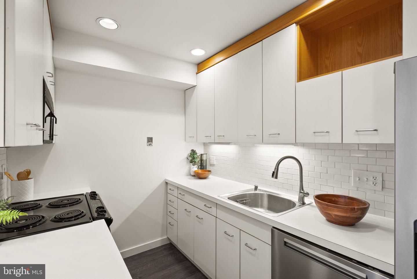 11577 MAPLE RIDGE RD, RESTON, Virginia 20190, 3 Bedrooms Bedrooms, ,2 BathroomsBathrooms,Residential,For sale,11577 MAPLE RIDGE RD,VAFX2275676 MLS # VAFX2275676 11577 MAPLE RIDGE RD, RESTON, Virginia 20190, 3 Bedrooms Bedrooms, ,2 BathroomsBathrooms,Residential,For sale,11577 MAPLE RIDGE RD,VAFX2275676 MLS # VAFX2275676