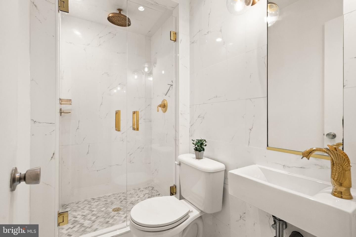 11577 MAPLE RIDGE RD, RESTON, Virginia 20190, 3 Bedrooms Bedrooms, ,2 BathroomsBathrooms,Residential,For sale,11577 MAPLE RIDGE RD,VAFX2275676 MLS # VAFX2275676 11577 MAPLE RIDGE RD, RESTON, Virginia 20190, 3 Bedrooms Bedrooms, ,2 BathroomsBathrooms,Residential,For sale,11577 MAPLE RIDGE RD,VAFX2275676 MLS # VAFX2275676