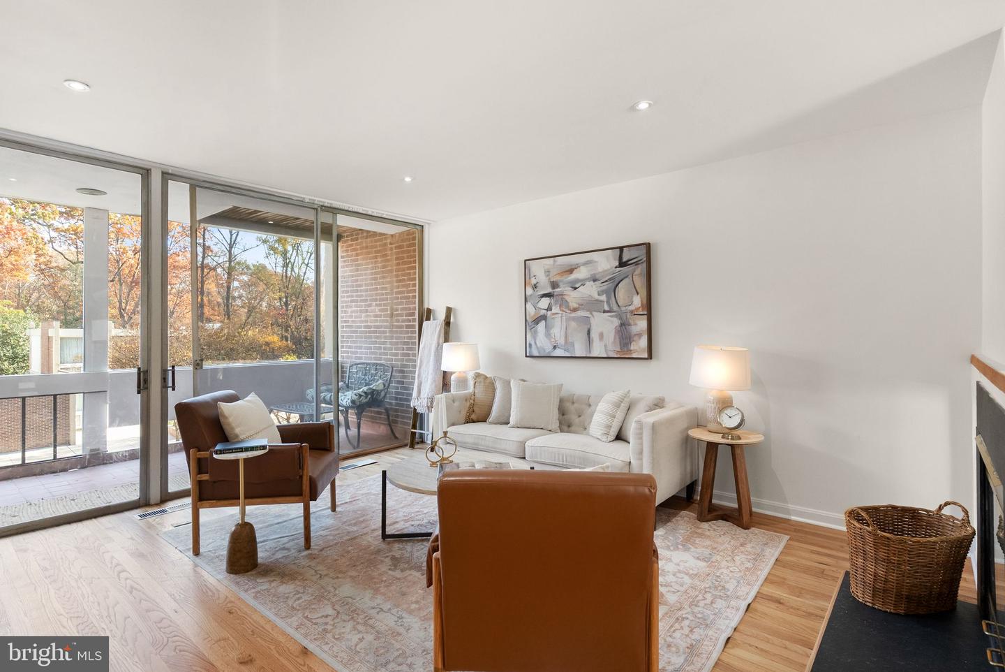 11577 MAPLE RIDGE RD, RESTON, Virginia 20190, 3 Bedrooms Bedrooms, ,2 BathroomsBathrooms,Residential,For sale,11577 MAPLE RIDGE RD,VAFX2275676 MLS # VAFX2275676 11577 MAPLE RIDGE RD, RESTON, Virginia 20190, 3 Bedrooms Bedrooms, ,2 BathroomsBathrooms,Residential,For sale,11577 MAPLE RIDGE RD,VAFX2275676 MLS # VAFX2275676