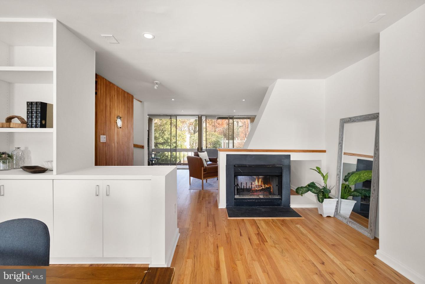 11577 MAPLE RIDGE RD, RESTON, Virginia 20190, 3 Bedrooms Bedrooms, ,2 BathroomsBathrooms,Residential,For sale,11577 MAPLE RIDGE RD,VAFX2275676 MLS # VAFX2275676 11577 MAPLE RIDGE RD, RESTON, Virginia 20190, 3 Bedrooms Bedrooms, ,2 BathroomsBathrooms,Residential,For sale,11577 MAPLE RIDGE RD,VAFX2275676 MLS # VAFX2275676