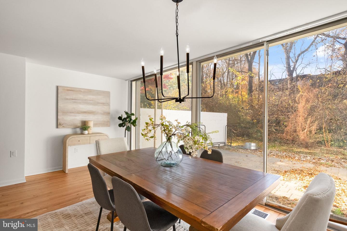 11577 MAPLE RIDGE RD, RESTON, Virginia 20190, 3 Bedrooms Bedrooms, ,2 BathroomsBathrooms,Residential,For sale,11577 MAPLE RIDGE RD,VAFX2275676 MLS # VAFX2275676 11577 MAPLE RIDGE RD, RESTON, Virginia 20190, 3 Bedrooms Bedrooms, ,2 BathroomsBathrooms,Residential,For sale,11577 MAPLE RIDGE RD,VAFX2275676 MLS # VAFX2275676