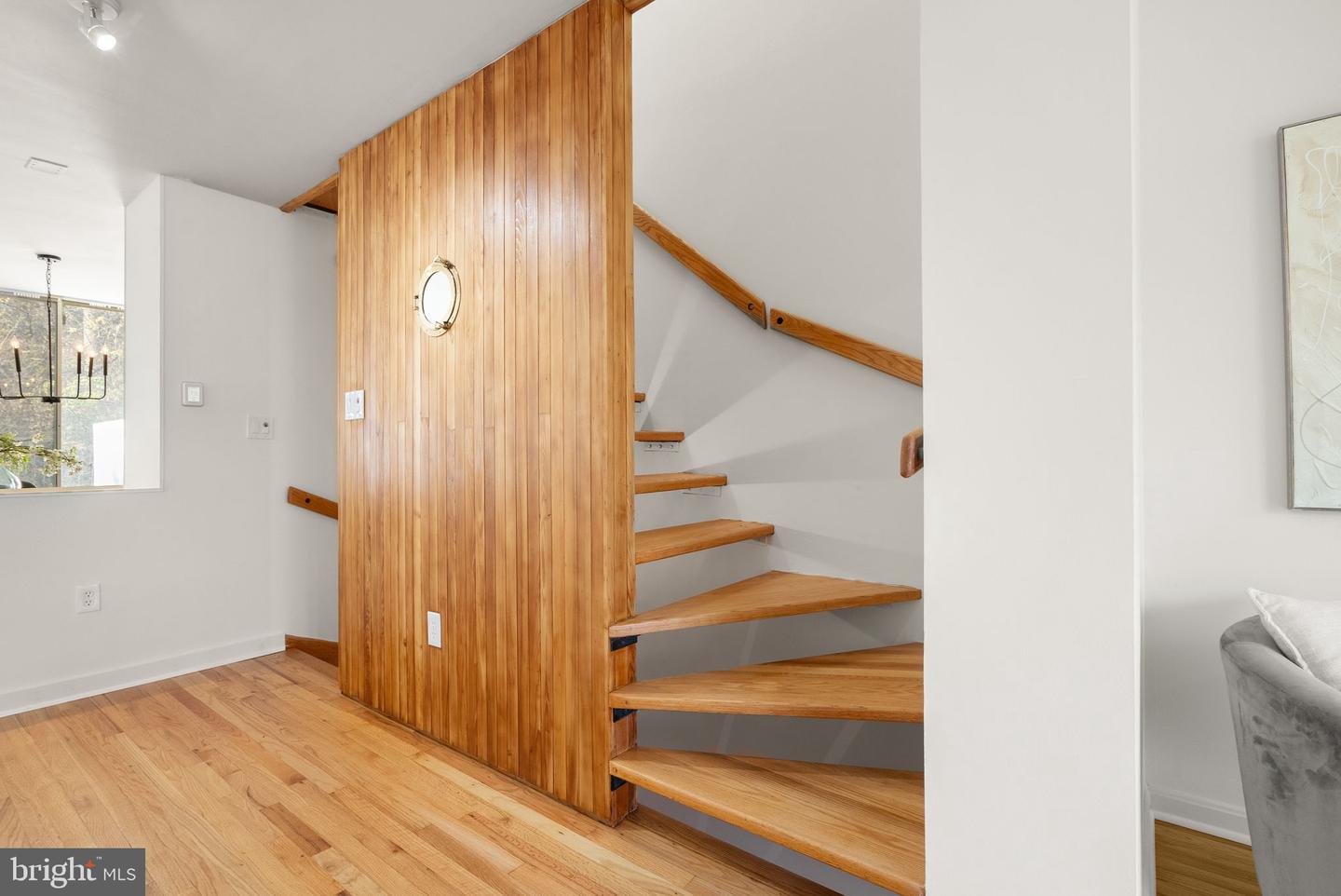 11577 MAPLE RIDGE RD, RESTON, Virginia 20190, 3 Bedrooms Bedrooms, ,2 BathroomsBathrooms,Residential,For sale,11577 MAPLE RIDGE RD,VAFX2275676 MLS # VAFX2275676 11577 MAPLE RIDGE RD, RESTON, Virginia 20190, 3 Bedrooms Bedrooms, ,2 BathroomsBathrooms,Residential,For sale,11577 MAPLE RIDGE RD,VAFX2275676 MLS # VAFX2275676