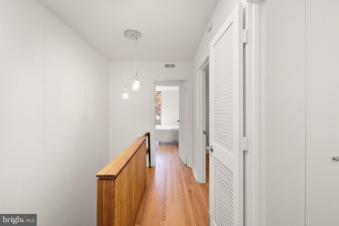 11577 MAPLE RIDGE RD, RESTON, Virginia 20190, 3 Bedrooms Bedrooms, ,2 BathroomsBathrooms,Residential,For sale,11577 MAPLE RIDGE RD,VAFX2275676 MLS # VAFX2275676 11577 MAPLE RIDGE RD, RESTON, Virginia 20190, 3 Bedrooms Bedrooms, ,2 BathroomsBathrooms,Residential,For sale,11577 MAPLE RIDGE RD,VAFX2275676 MLS # VAFX2275676