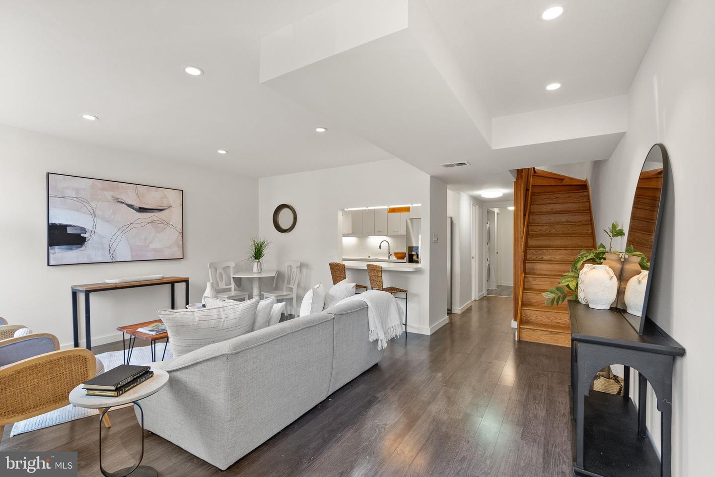 11577 MAPLE RIDGE RD, RESTON, Virginia 20190, 3 Bedrooms Bedrooms, ,2 BathroomsBathrooms,Residential,For sale,11577 MAPLE RIDGE RD,VAFX2275676 MLS # VAFX2275676 11577 MAPLE RIDGE RD, RESTON, Virginia 20190, 3 Bedrooms Bedrooms, ,2 BathroomsBathrooms,Residential,For sale,11577 MAPLE RIDGE RD,VAFX2275676 MLS # VAFX2275676