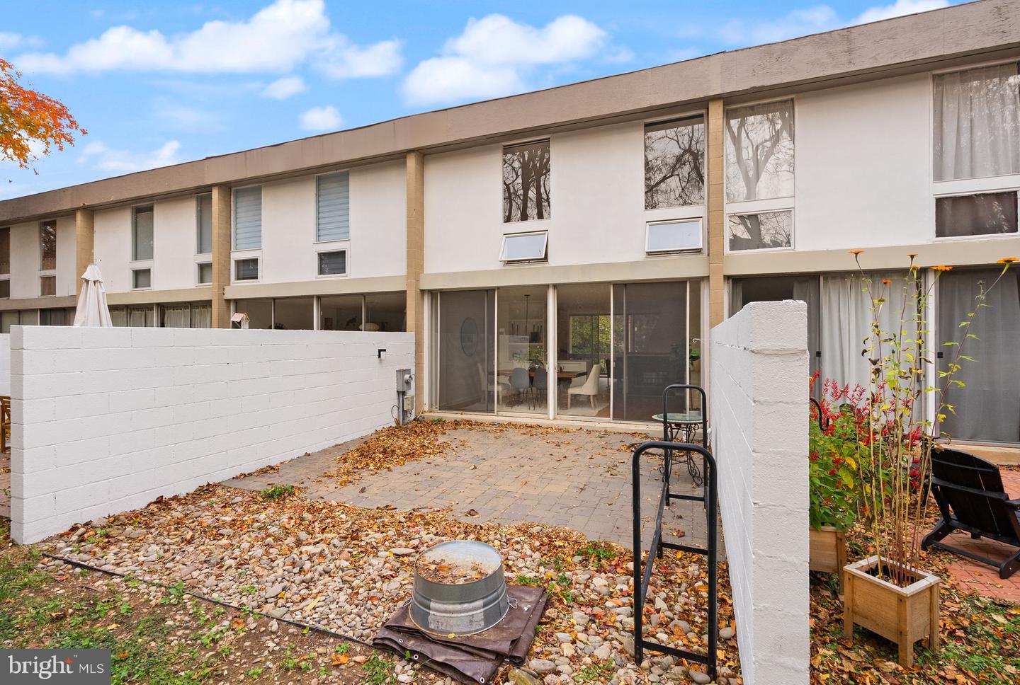 11577 MAPLE RIDGE RD, RESTON, Virginia 20190, 3 Bedrooms Bedrooms, ,2 BathroomsBathrooms,Residential,For sale,11577 MAPLE RIDGE RD,VAFX2275676 MLS # VAFX2275676 11577 MAPLE RIDGE RD, RESTON, Virginia 20190, 3 Bedrooms Bedrooms, ,2 BathroomsBathrooms,Residential,For sale,11577 MAPLE RIDGE RD,VAFX2275676 MLS # VAFX2275676