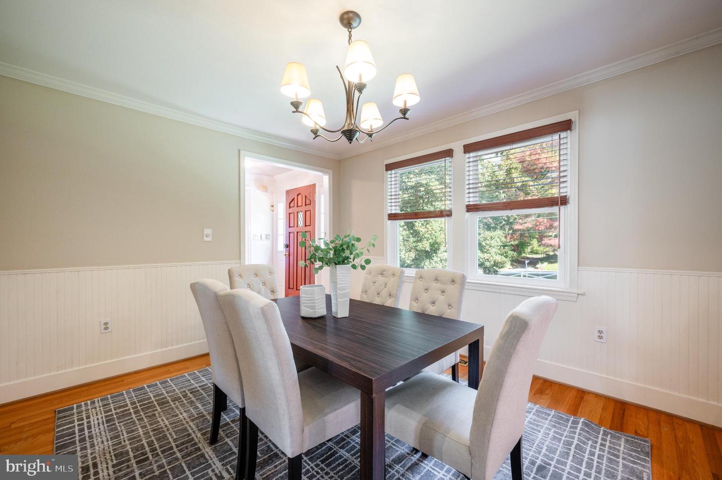 6329 NICHOLSON ST, FALLS CHURCH, Virginia 22044, 4 Bedrooms Bedrooms, 8 Rooms Rooms,3 BathroomsBathrooms,Residential,For sale,6329 NICHOLSON ST,VAFX2275766 MLS # VAFX2275766