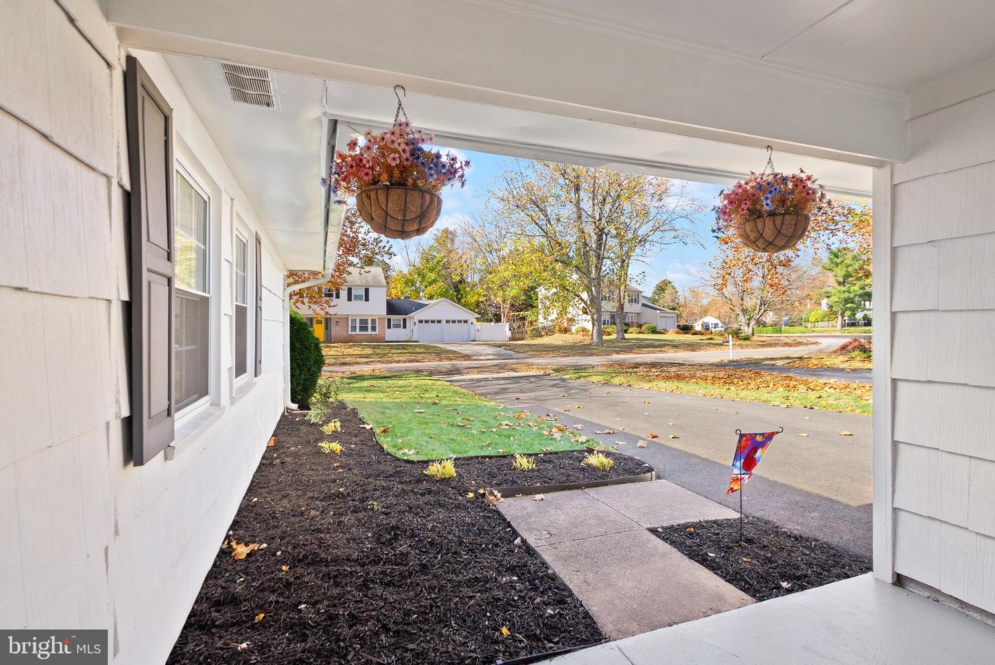 13116 PENNDALE LN, FAIRFAX, Virginia 22033, 4 Bedrooms Bedrooms, ,2 BathroomsBathrooms,Residential,For sale,13116 PENNDALE LN,VAFX2275894 MLS # VAFX2275894 13116 PENNDALE LN, FAIRFAX, Virginia 22033, 4 Bedrooms Bedrooms, ,2 BathroomsBathrooms,Residential,For sale,13116 PENNDALE LN,VAFX2275894 MLS # VAFX2275894