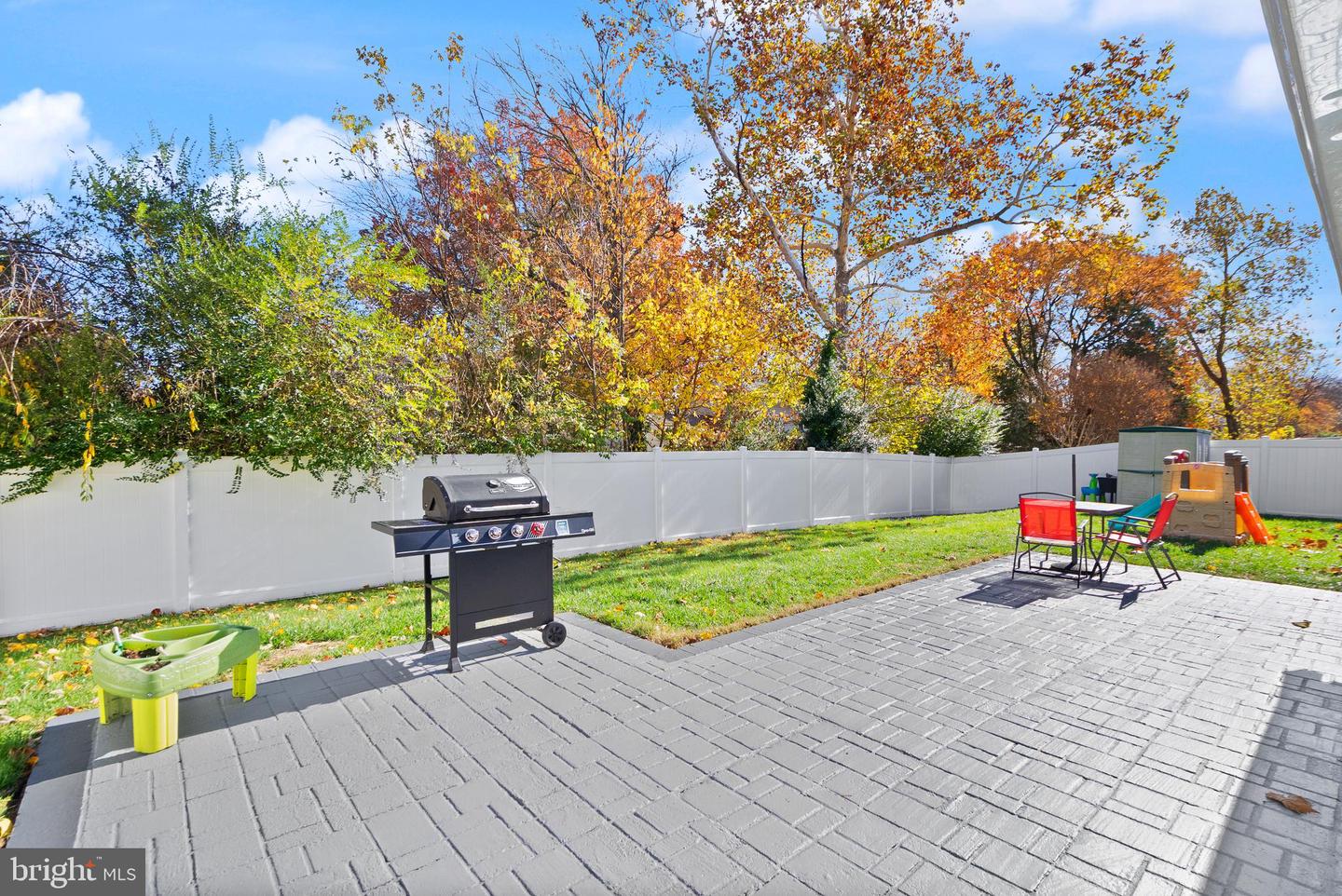 13116 PENNDALE LN, FAIRFAX, Virginia 22033, 4 Bedrooms Bedrooms, ,2 BathroomsBathrooms,Residential,For sale,13116 PENNDALE LN,VAFX2275894 MLS # VAFX2275894 13116 PENNDALE LN, FAIRFAX, Virginia 22033, 4 Bedrooms Bedrooms, ,2 BathroomsBathrooms,Residential,For sale,13116 PENNDALE LN,VAFX2275894 MLS # VAFX2275894