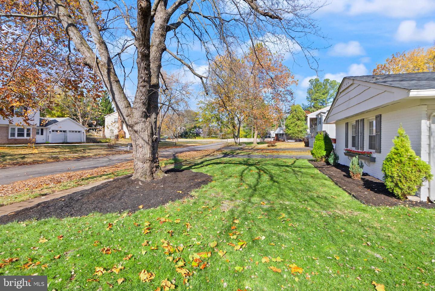 13116 PENNDALE LN, FAIRFAX, Virginia 22033, 4 Bedrooms Bedrooms, ,2 BathroomsBathrooms,Residential,For sale,13116 PENNDALE LN,VAFX2275894 MLS # VAFX2275894 13116 PENNDALE LN, FAIRFAX, Virginia 22033, 4 Bedrooms Bedrooms, ,2 BathroomsBathrooms,Residential,For sale,13116 PENNDALE LN,VAFX2275894 MLS # VAFX2275894