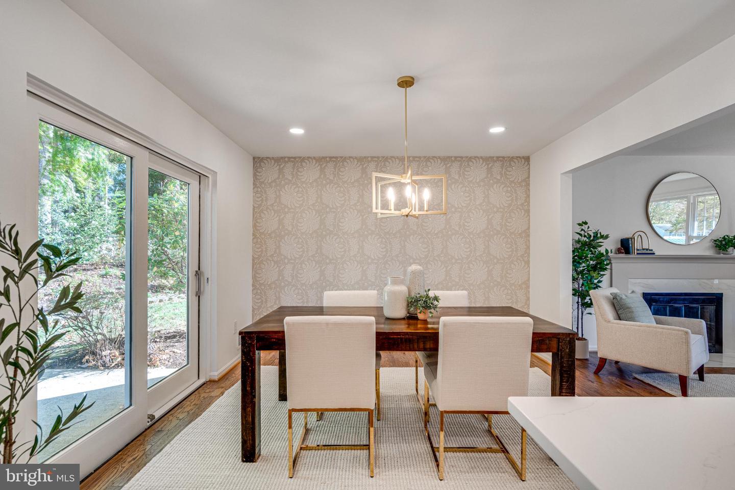 9896 BECKET CT, FAIRFAX, Virginia 22032, 4 Bedrooms Bedrooms, 16 Rooms Rooms,3 BathroomsBathrooms,Residential,For sale,9896 BECKET CT,VAFX2276112 MLS # VAFX2276112