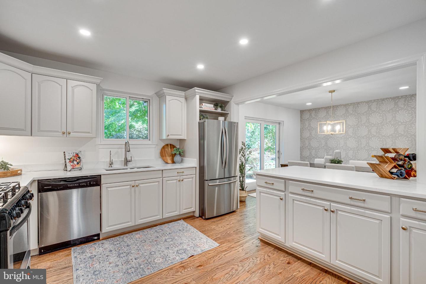 9896 BECKET CT, FAIRFAX, Virginia 22032, 4 Bedrooms Bedrooms, 16 Rooms Rooms,3 BathroomsBathrooms,Residential,For sale,9896 BECKET CT,VAFX2276112 MLS # VAFX2276112