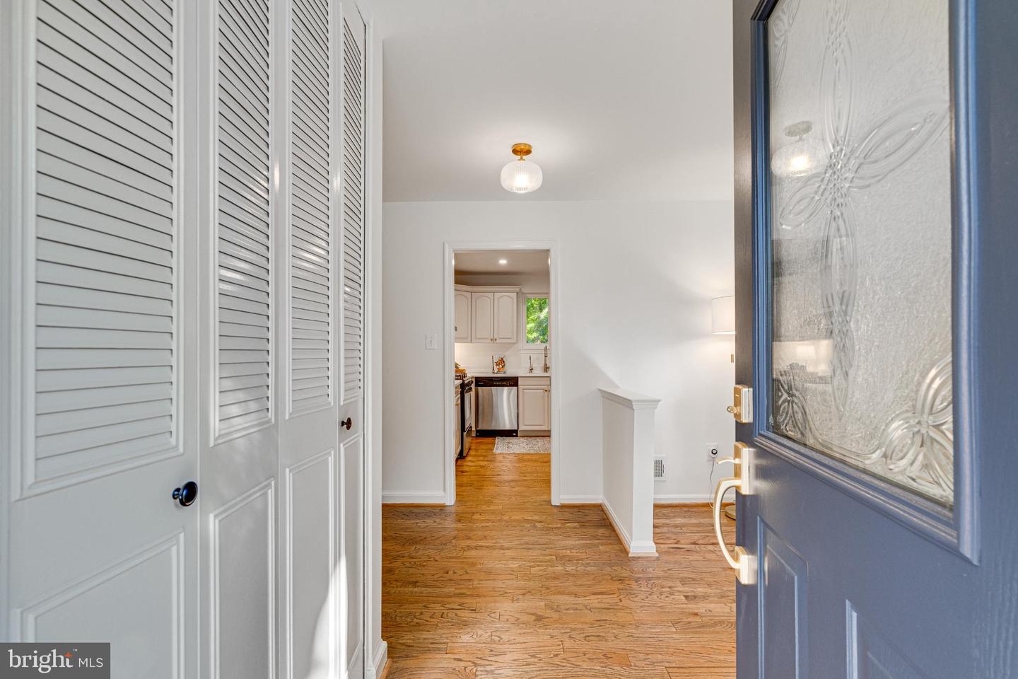 9896 BECKET CT, FAIRFAX, Virginia 22032, 4 Bedrooms Bedrooms, 16 Rooms Rooms,3 BathroomsBathrooms,Residential,For sale,9896 BECKET CT,VAFX2276112 MLS # VAFX2276112