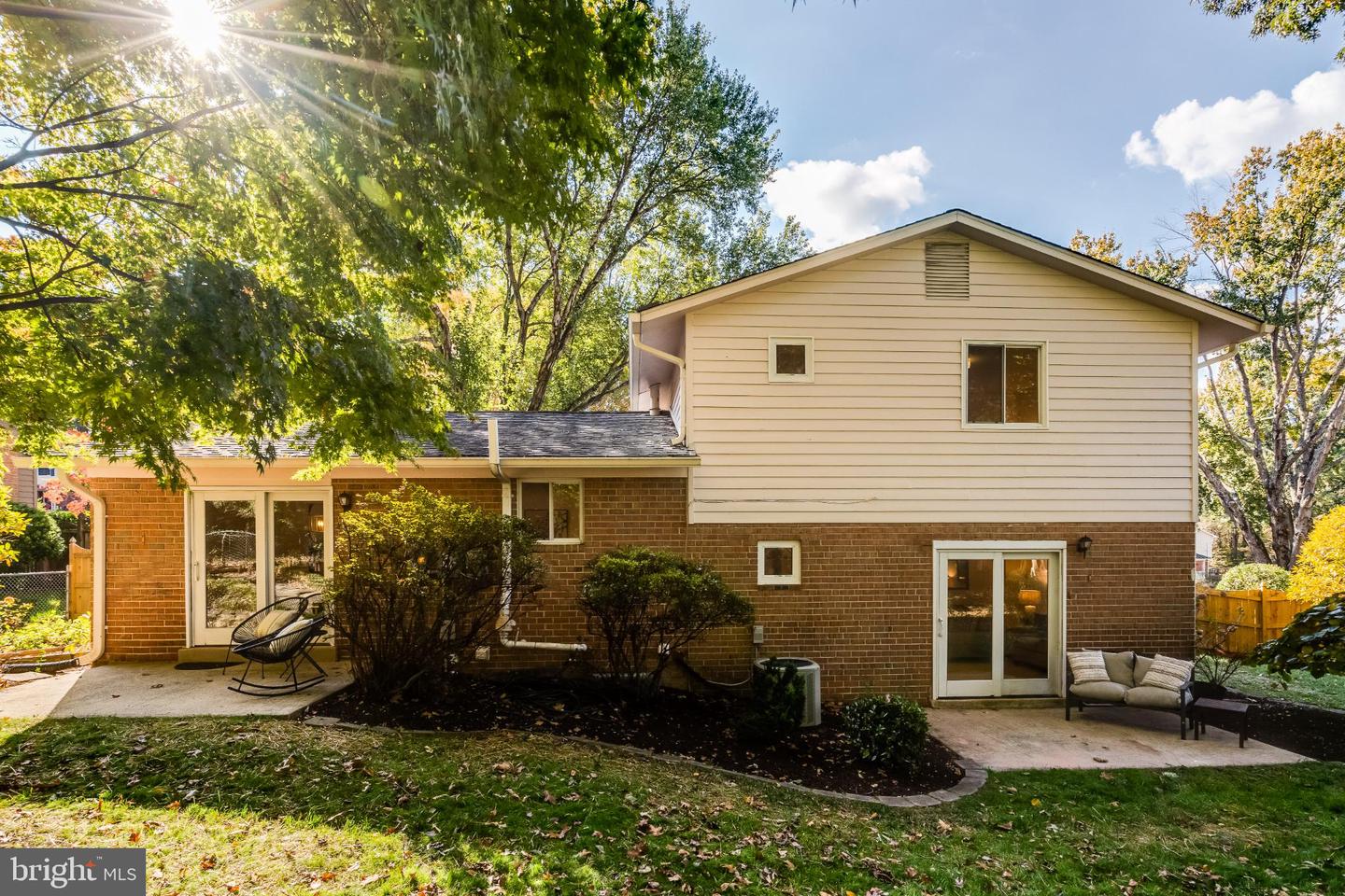 9896 BECKET CT, FAIRFAX, Virginia 22032, 4 Bedrooms Bedrooms, 16 Rooms Rooms,3 BathroomsBathrooms,Residential,For sale,9896 BECKET CT,VAFX2276112 MLS # VAFX2276112