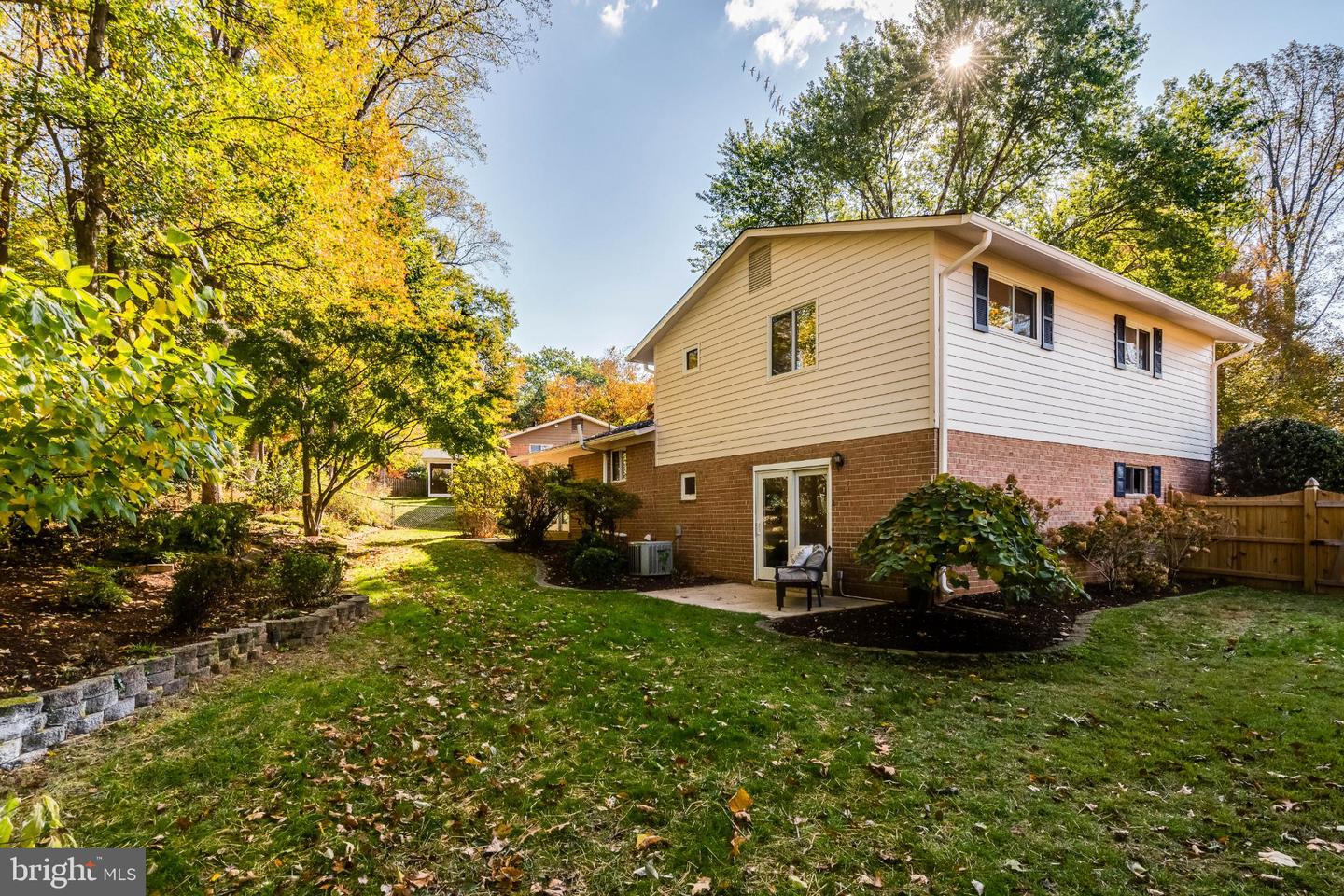 9896 BECKET CT, FAIRFAX, Virginia 22032, 4 Bedrooms Bedrooms, 16 Rooms Rooms,3 BathroomsBathrooms,Residential,For sale,9896 BECKET CT,VAFX2276112 MLS # VAFX2276112