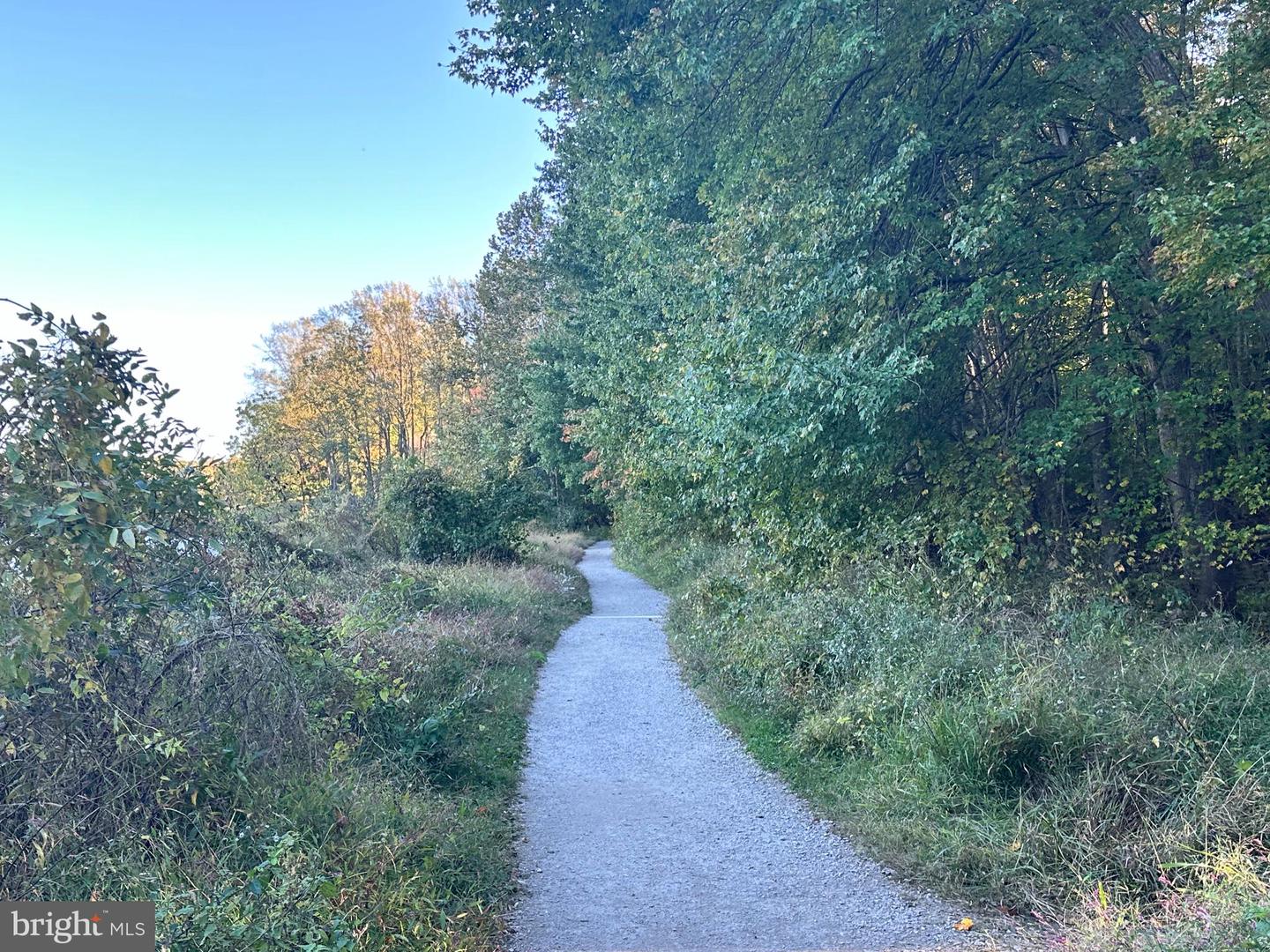 9896 BECKET CT, FAIRFAX, Virginia 22032, 4 Bedrooms Bedrooms, 16 Rooms Rooms,3 BathroomsBathrooms,Residential,For sale,9896 BECKET CT,VAFX2276112 MLS # VAFX2276112