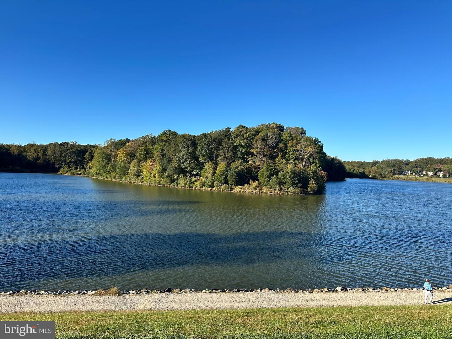 9896 BECKET CT, FAIRFAX, Virginia 22032, 4 Bedrooms Bedrooms, 16 Rooms Rooms,3 BathroomsBathrooms,Residential,For sale,9896 BECKET CT,VAFX2276112 MLS # VAFX2276112