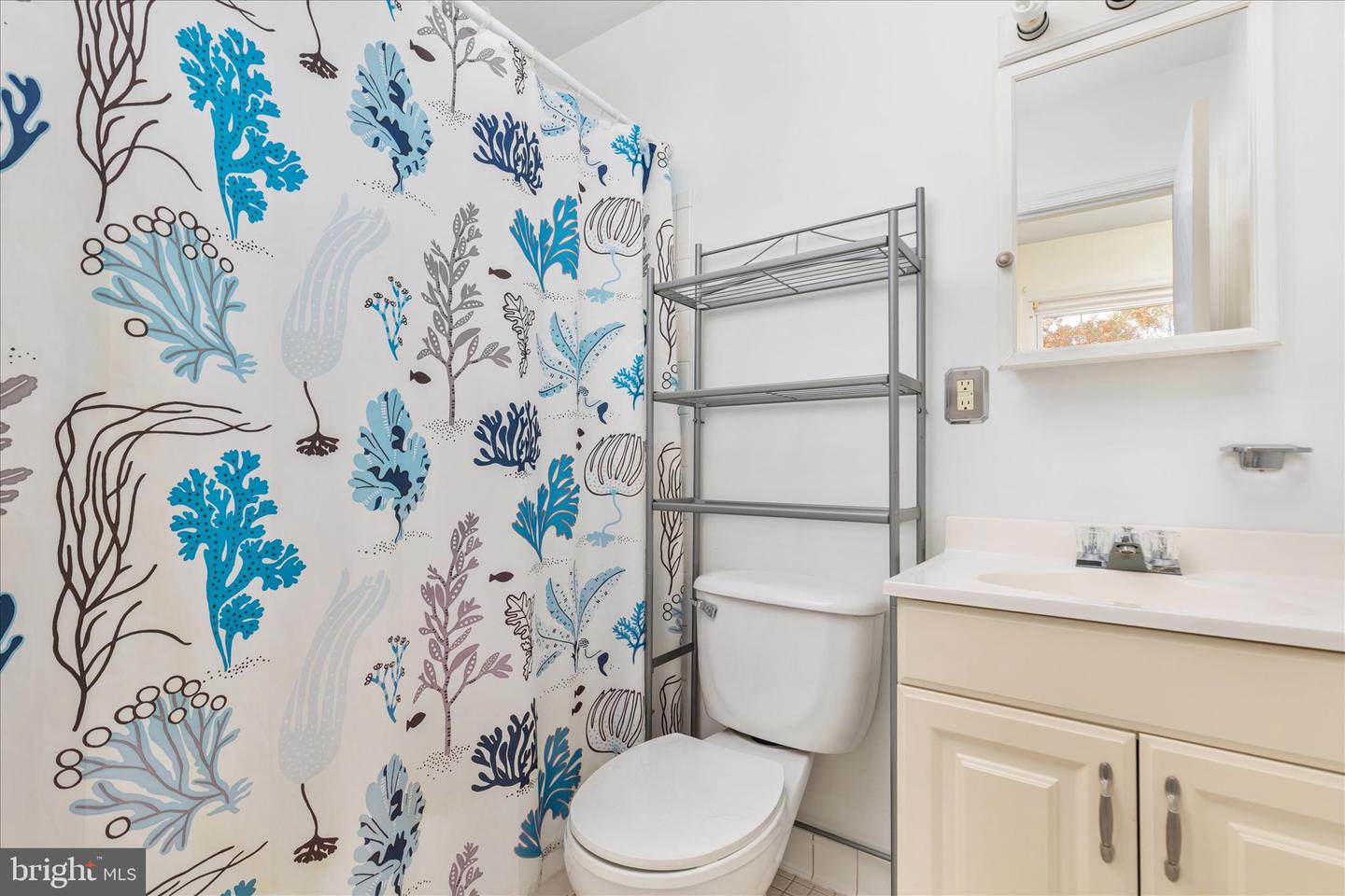 7530 CAMPBELL CT, MANASSAS, Virginia 20109, 3 Bedrooms Bedrooms, ,3 BathroomsBathrooms,Residential,For sale,7530 CAMPBELL CT,VAPW2106788 MLS # VAPW2106788