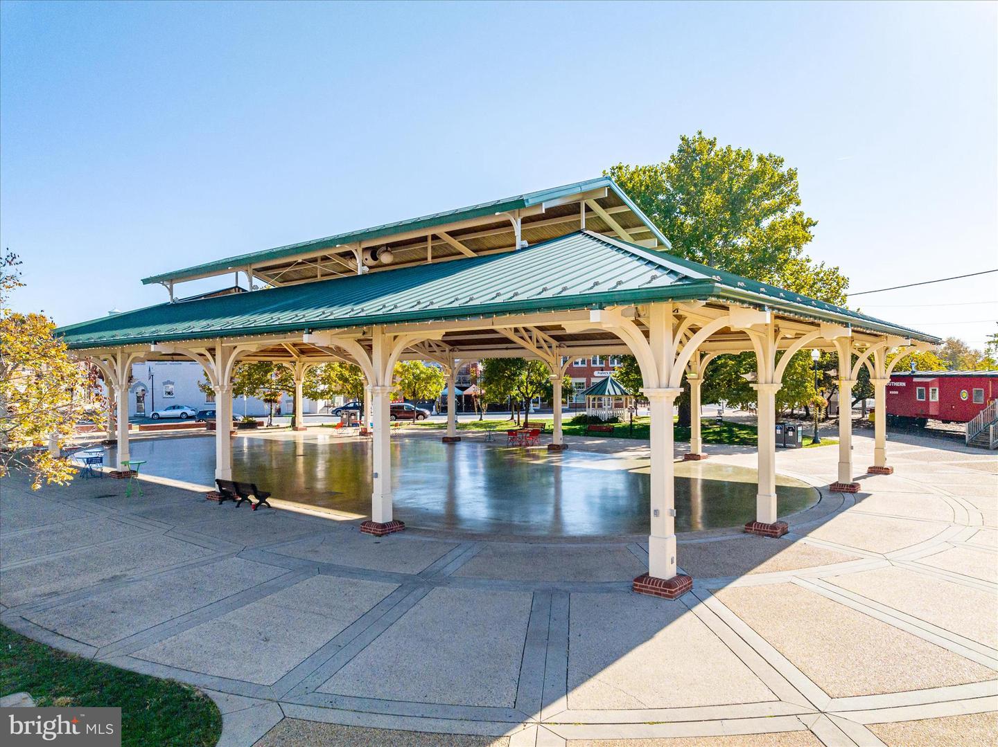 7530 CAMPBELL CT, MANASSAS, Virginia 20109, 3 Bedrooms Bedrooms, ,3 BathroomsBathrooms,Residential,For sale,7530 CAMPBELL CT,VAPW2106788 MLS # VAPW2106788