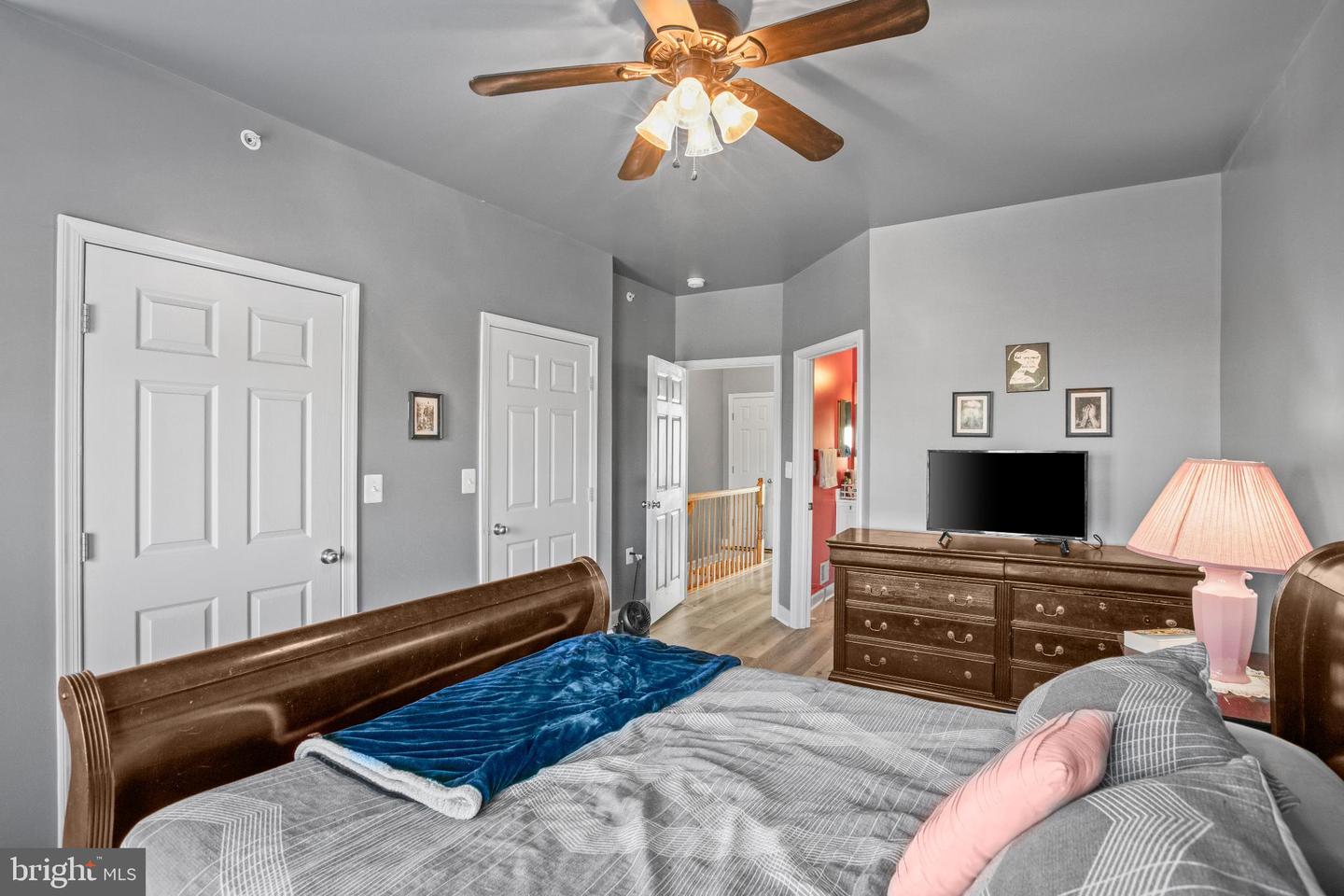 42455 HOLLYHOCK TER, BRAMBLETON, Virginia 20148, 2 Bedrooms Bedrooms, 10 Rooms Rooms,2 BathroomsBathrooms,Residential,For sale,42455 HOLLYHOCK TER,VALO2109740 MLS # VALO2109740