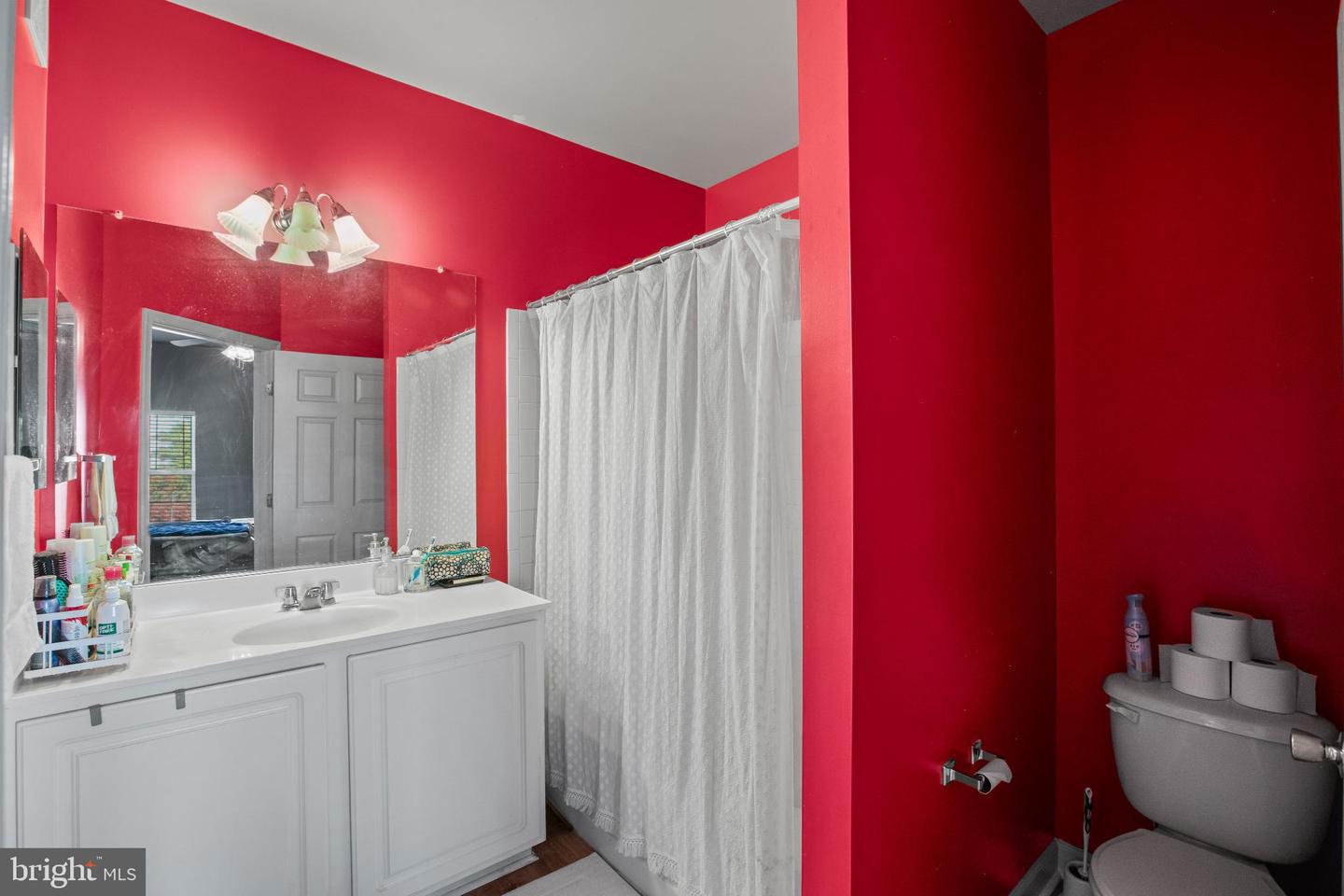 42455 HOLLYHOCK TER, BRAMBLETON, Virginia 20148, 2 Bedrooms Bedrooms, 10 Rooms Rooms,2 BathroomsBathrooms,Residential,For sale,42455 HOLLYHOCK TER,VALO2109740 MLS # VALO2109740