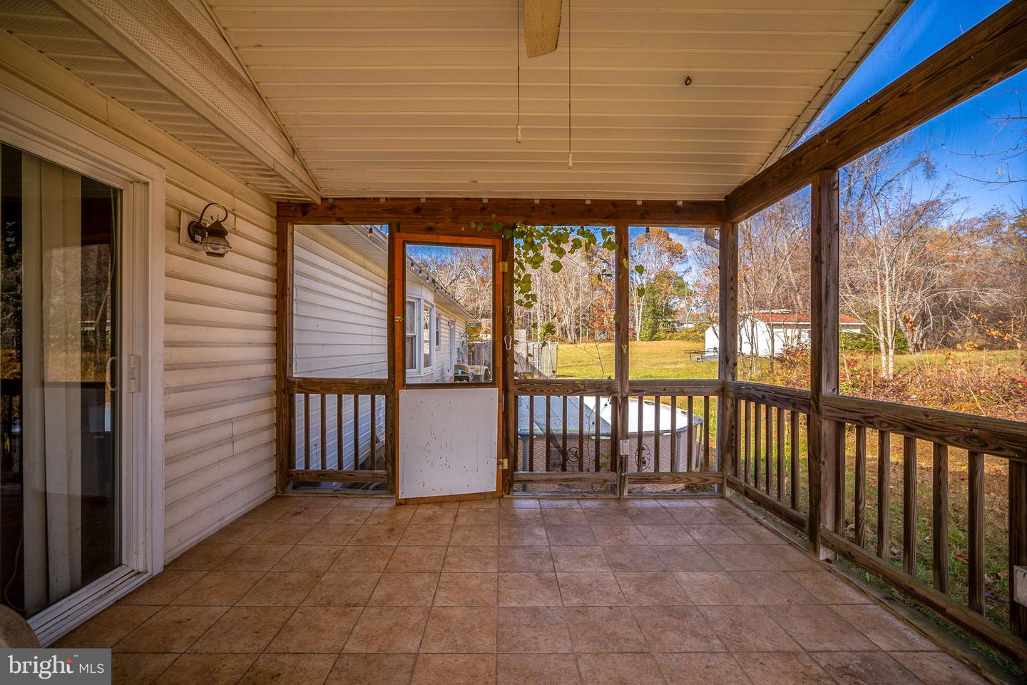 22 LESLIE DR, STAFFORD, Virginia 22556, 3 Bedrooms Bedrooms, ,2 BathroomsBathrooms,Residential,For sale,22 LESLIE DR,VAST2043854 MLS # VAST2043854