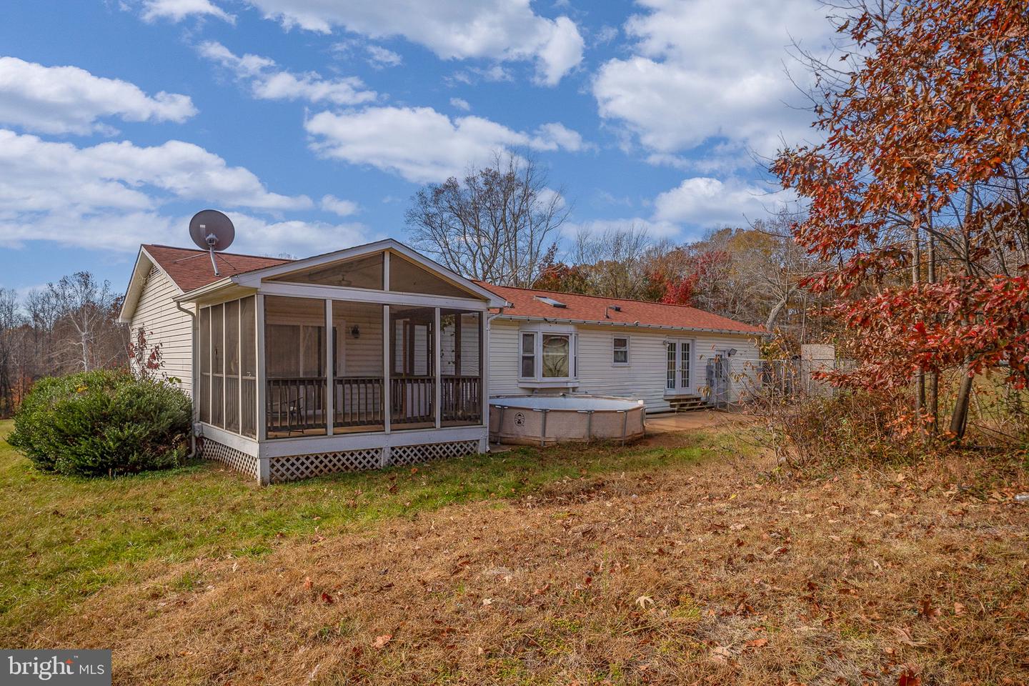 22 LESLIE DR, STAFFORD, Virginia 22556, 3 Bedrooms Bedrooms, ,2 BathroomsBathrooms,Residential,For sale,22 LESLIE DR,VAST2043854 MLS # VAST2043854