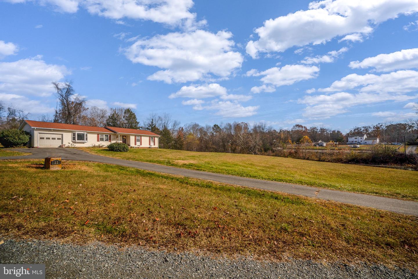 22 LESLIE DR, STAFFORD, Virginia 22556, 3 Bedrooms Bedrooms, ,2 BathroomsBathrooms,Residential,For sale,22 LESLIE DR,VAST2043854 MLS # VAST2043854