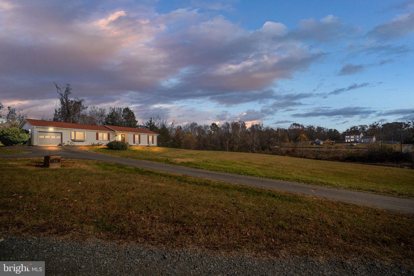 22 LESLIE DR, STAFFORD, Virginia 22556, 3 Bedrooms Bedrooms, ,2 BathroomsBathrooms,Residential,For sale,22 LESLIE DR,VAST2043854 MLS # VAST2043854