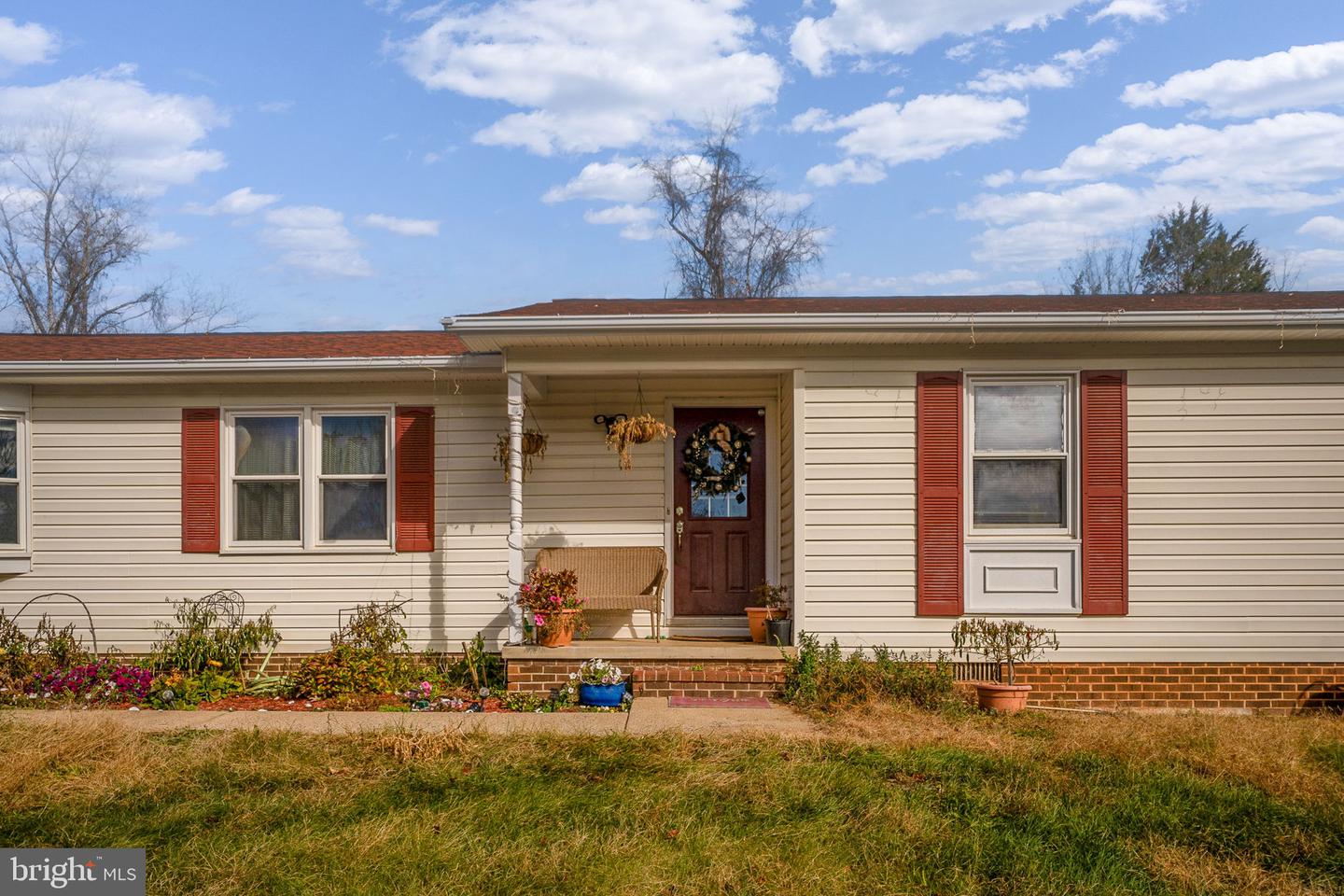 22 LESLIE DR, STAFFORD, Virginia 22556, 3 Bedrooms Bedrooms, ,2 BathroomsBathrooms,Residential,For sale,22 LESLIE DR,VAST2043854 MLS # VAST2043854