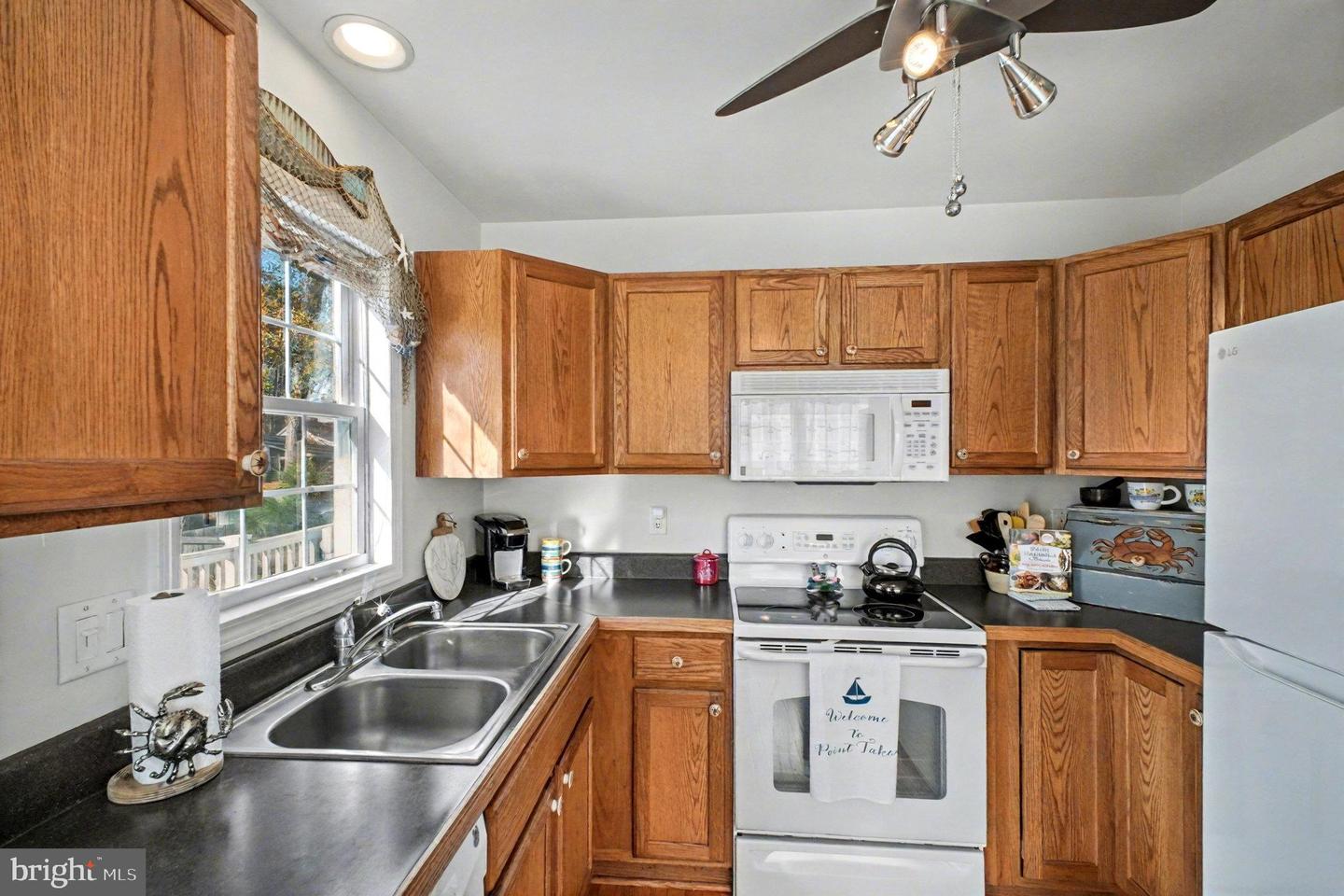 1407 LOSSING AVE, COLONIAL BEACH, Virginia 22443, 3 Bedrooms Bedrooms, ,2 BathroomsBathrooms,Residential,For sale,1407 LOSSING AVE,VAWE2010036 MLS # VAWE2010036