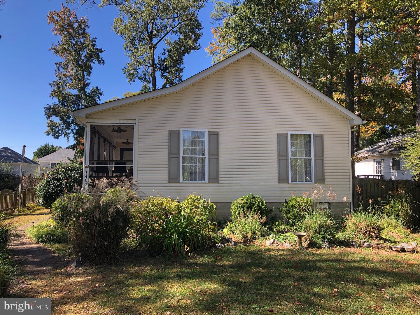 1407 LOSSING AVE, COLONIAL BEACH, Virginia 22443, 3 Bedrooms Bedrooms, ,2 BathroomsBathrooms,Residential,For sale,1407 LOSSING AVE,VAWE2010036 MLS # VAWE2010036