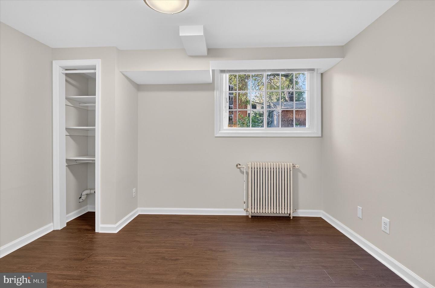 1700 DEWITT AVE, ALEXANDRIA, Virginia 22301, 5 Bedrooms Bedrooms, ,3 BathroomsBathrooms,Residential,For sale,1700 DEWITT AVE,VAAX2051256 MLS # VAAX2051256