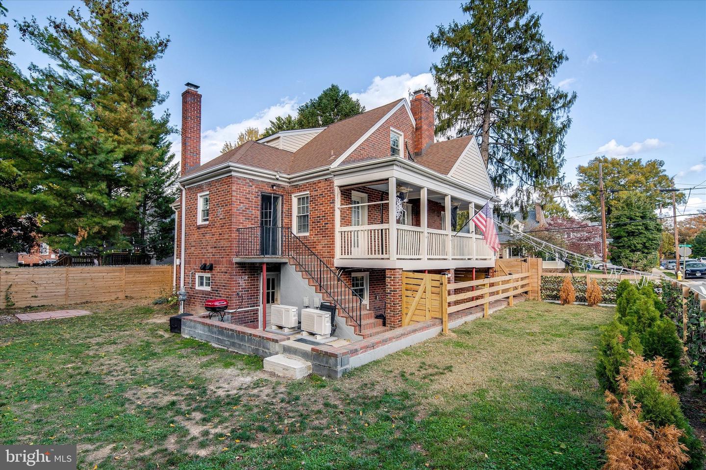 1700 DEWITT AVE, ALEXANDRIA, Virginia 22301, 5 Bedrooms Bedrooms, ,3 BathroomsBathrooms,Residential,For sale,1700 DEWITT AVE,VAAX2051256 MLS # VAAX2051256