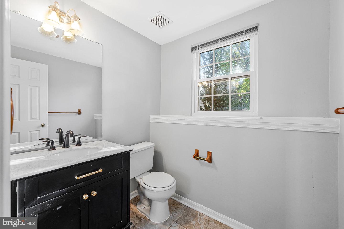 21031 LEMON SPRINGS TER, ASHBURN, Virginia 20147, 3 Bedrooms Bedrooms, ,2 BathroomsBathrooms,Residential,For sale,21031 LEMON SPRINGS TER,VALO2109846 MLS # VALO2109846