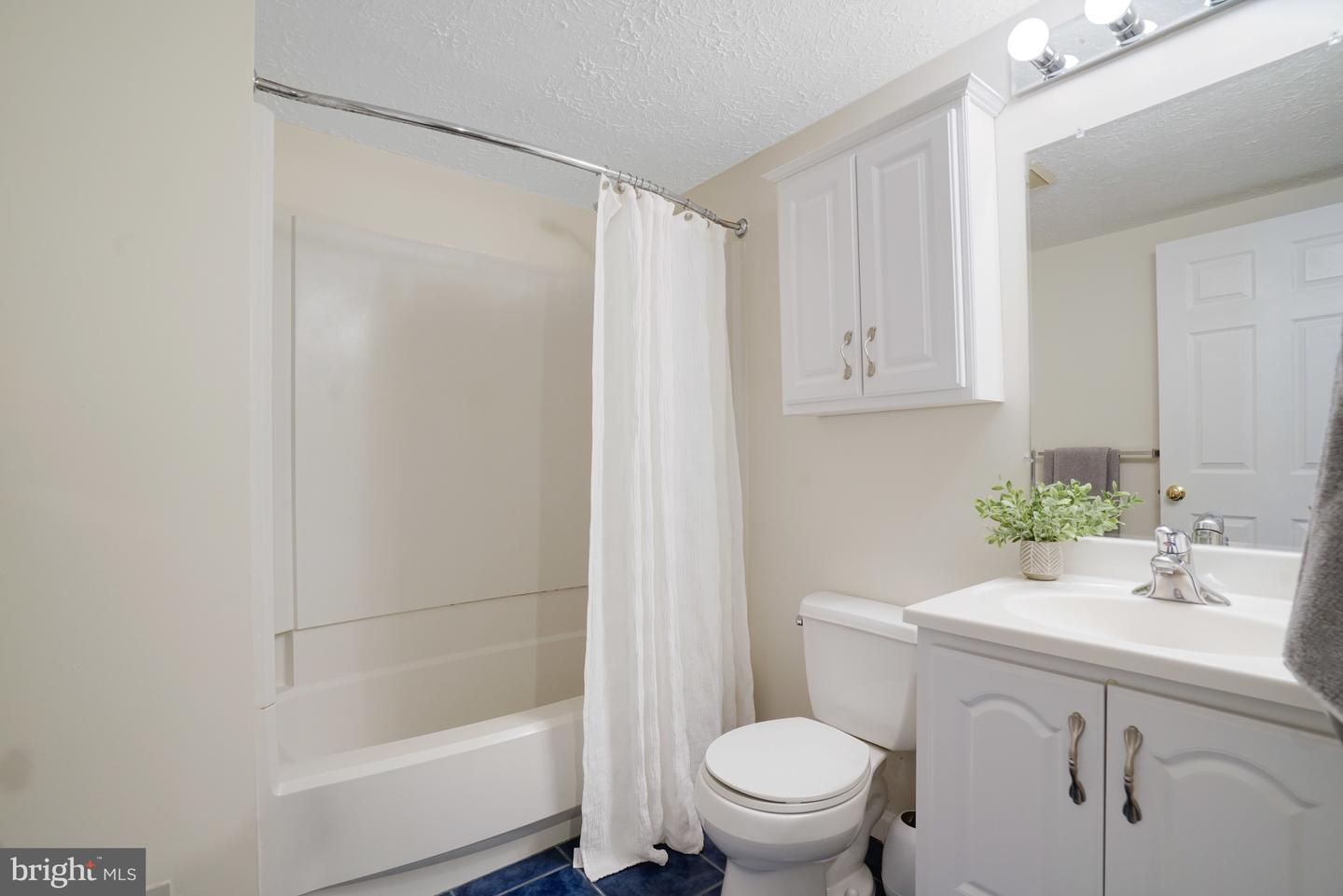 7741 CAMP ALGER AVE, FALLS CHURCH, Virginia 22042, 3 Bedrooms Bedrooms, ,2 BathroomsBathrooms,Residential,For sale,7741 CAMP ALGER AVE,VAFX2276806 MLS # VAFX2276806