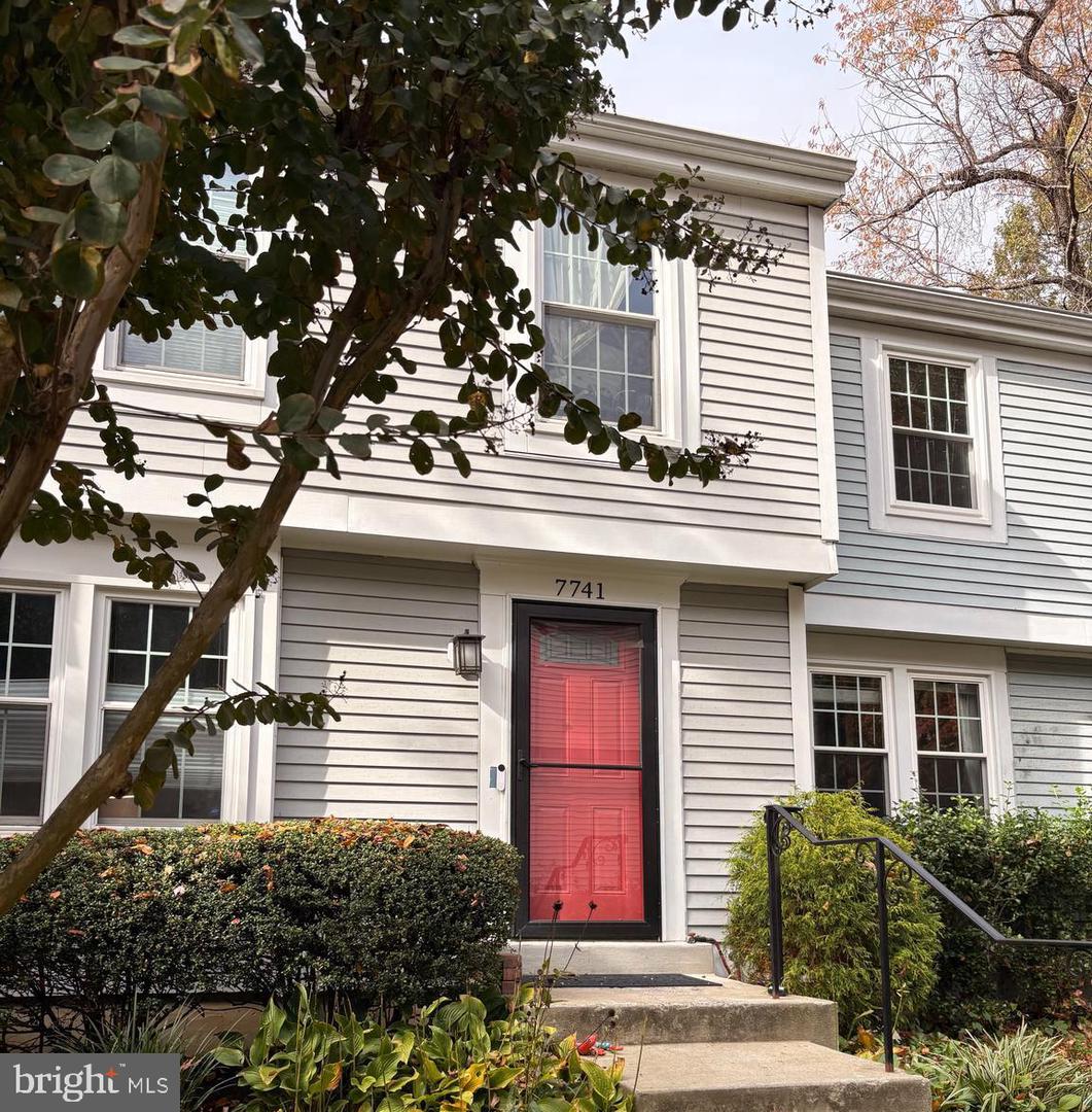7741 CAMP ALGER AVE, FALLS CHURCH, Virginia 22042, 3 Bedrooms Bedrooms, ,2 BathroomsBathrooms,Residential,For sale,7741 CAMP ALGER AVE,VAFX2276806 MLS # VAFX2276806