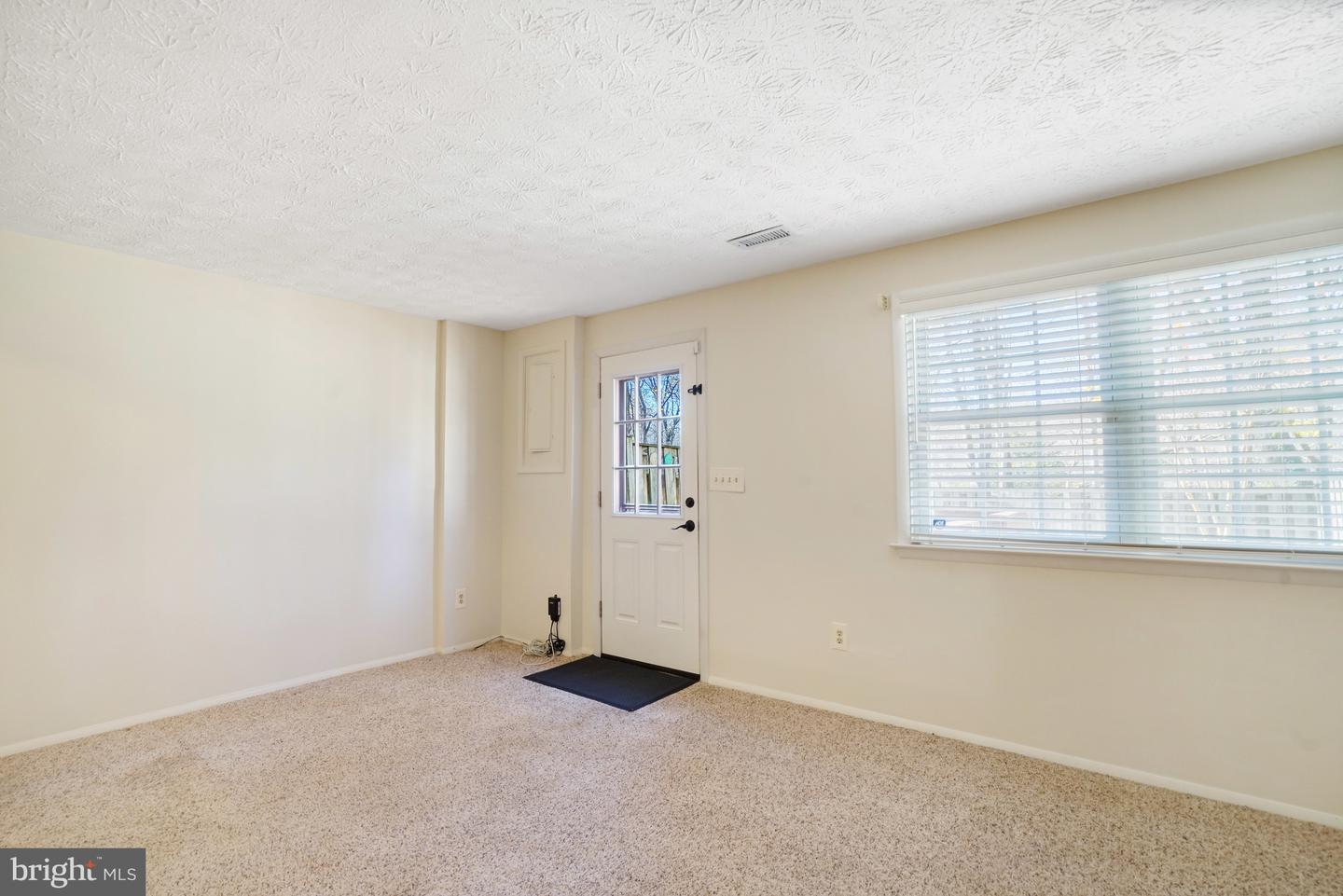 7741 CAMP ALGER AVE, FALLS CHURCH, Virginia 22042, 3 Bedrooms Bedrooms, ,2 BathroomsBathrooms,Residential,For sale,7741 CAMP ALGER AVE,VAFX2276806 MLS # VAFX2276806