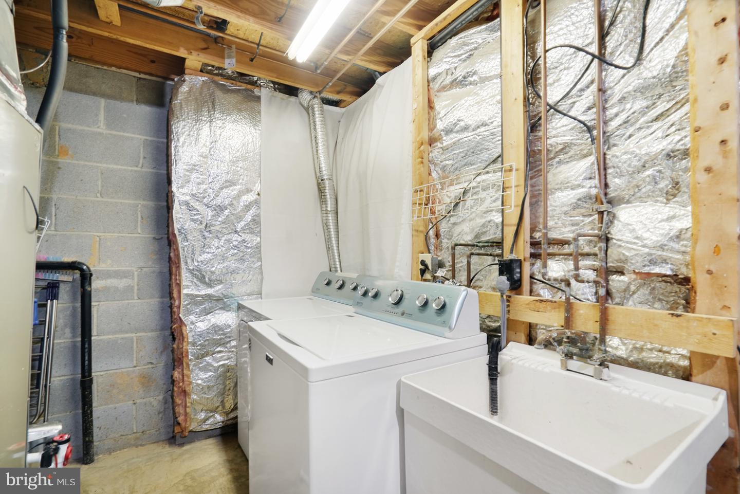 7741 CAMP ALGER AVE, FALLS CHURCH, Virginia 22042, 3 Bedrooms Bedrooms, ,2 BathroomsBathrooms,Residential,For sale,7741 CAMP ALGER AVE,VAFX2276806 MLS # VAFX2276806