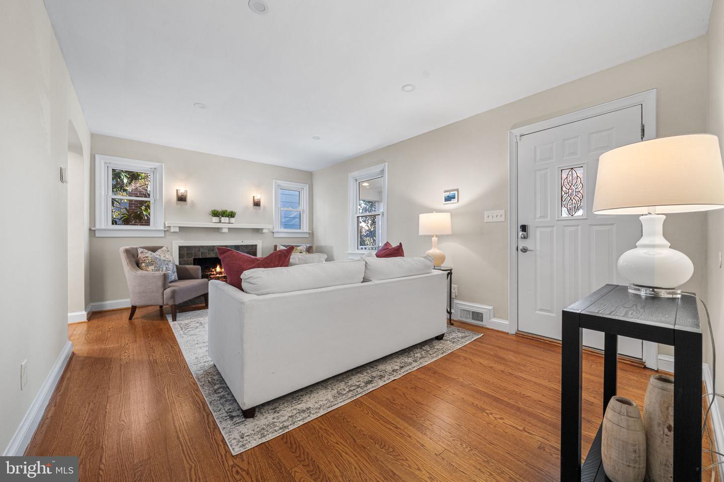 4613 8TH RD S, ARLINGTON, Virginia 22204, 5 Bedrooms Bedrooms, ,3 BathroomsBathrooms,Residential,For sale,4613 8TH RD S,VAAR2065584 MLS # VAAR2065584 4613 8TH RD S, ARLINGTON, Virginia 22204, 5 Bedrooms Bedrooms, ,3 BathroomsBathrooms,Residential,For sale,4613 8TH RD S,VAAR2065584 MLS # VAAR2065584